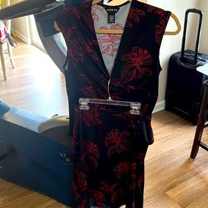 New not tagged GEORGE Beautiful Slimming matching top & skirt. Size L (12/14)